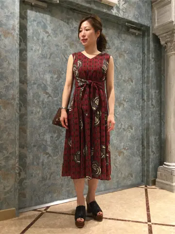 GRACE CONTINENTAL The Banquet 泉　智子 コーディネート画像