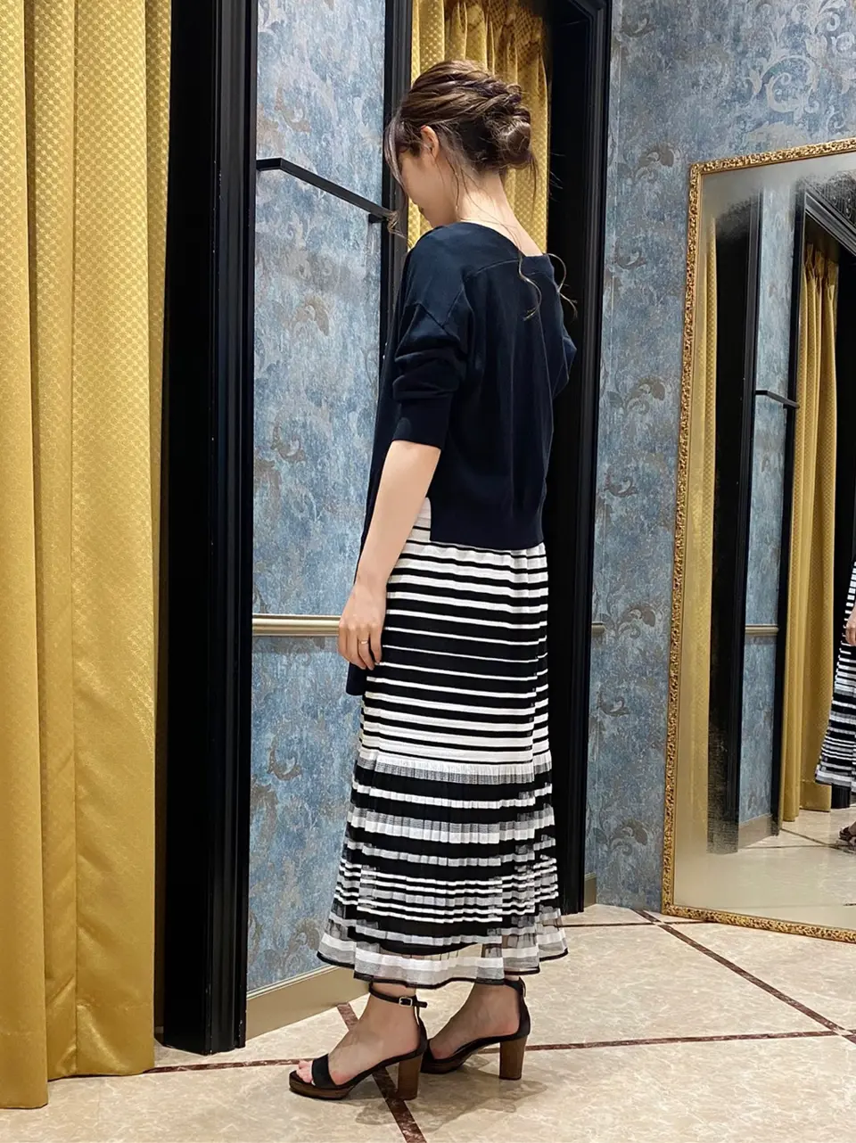 GRACE CONTINENTAL The Banquet Aya. コーディネート画像