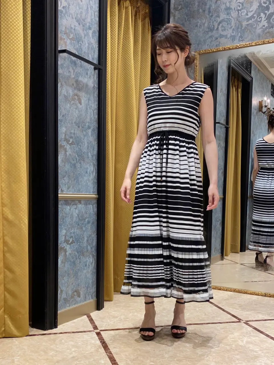 GRACE CONTINENTAL The Banquet Aya. コーディネート画像