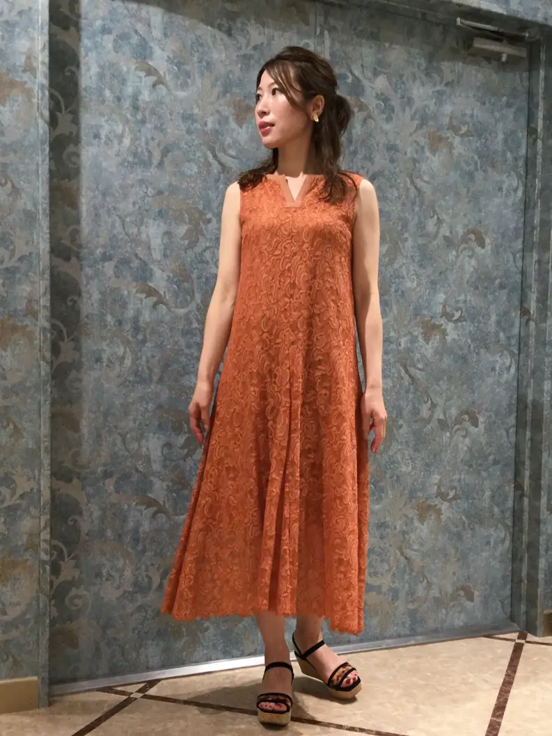 GRACE CONTINENTAL The Banquet 泉　智子 コーディネート画像