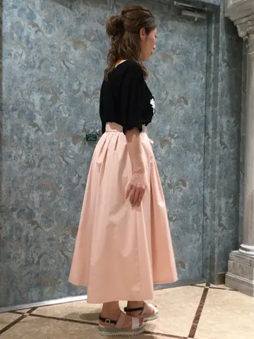 GRACE CONTINENTAL The Banquet 泉　智子 コーディネート画像