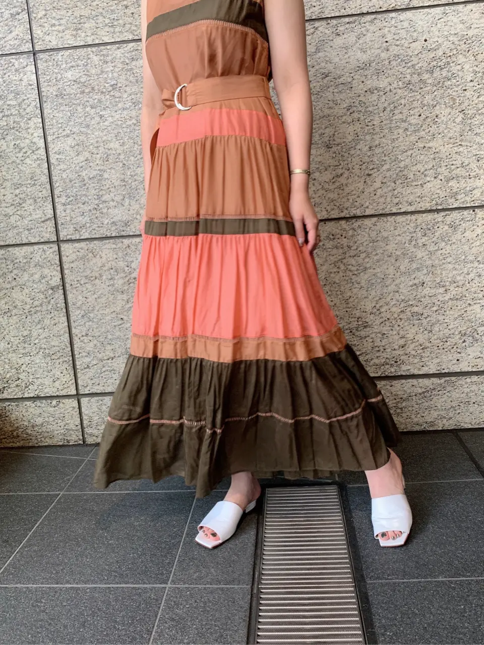 GRACE CONTINENTAL The Banquet 日笠　雅 コーディネート画像