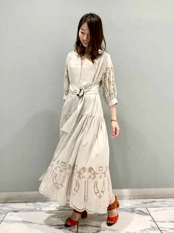 GRACE CONTINENTAL The Banquet eri コーディネート画像