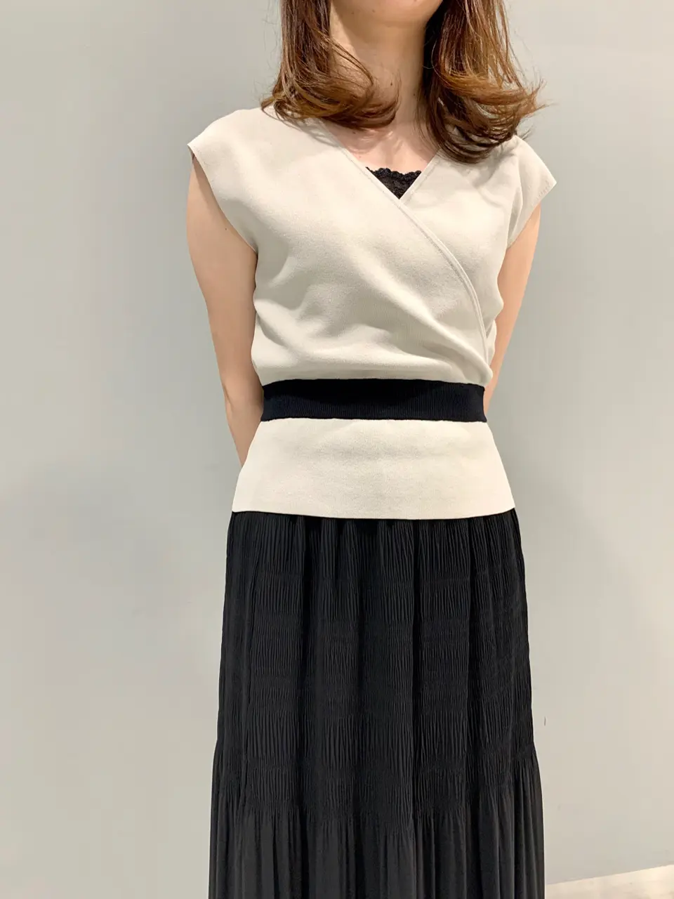 GRACE CONTINENTAL The Banquet eri コーディネート画像