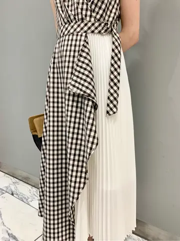 GRACE CONTINENTAL The Banquet eri コーディネート画像