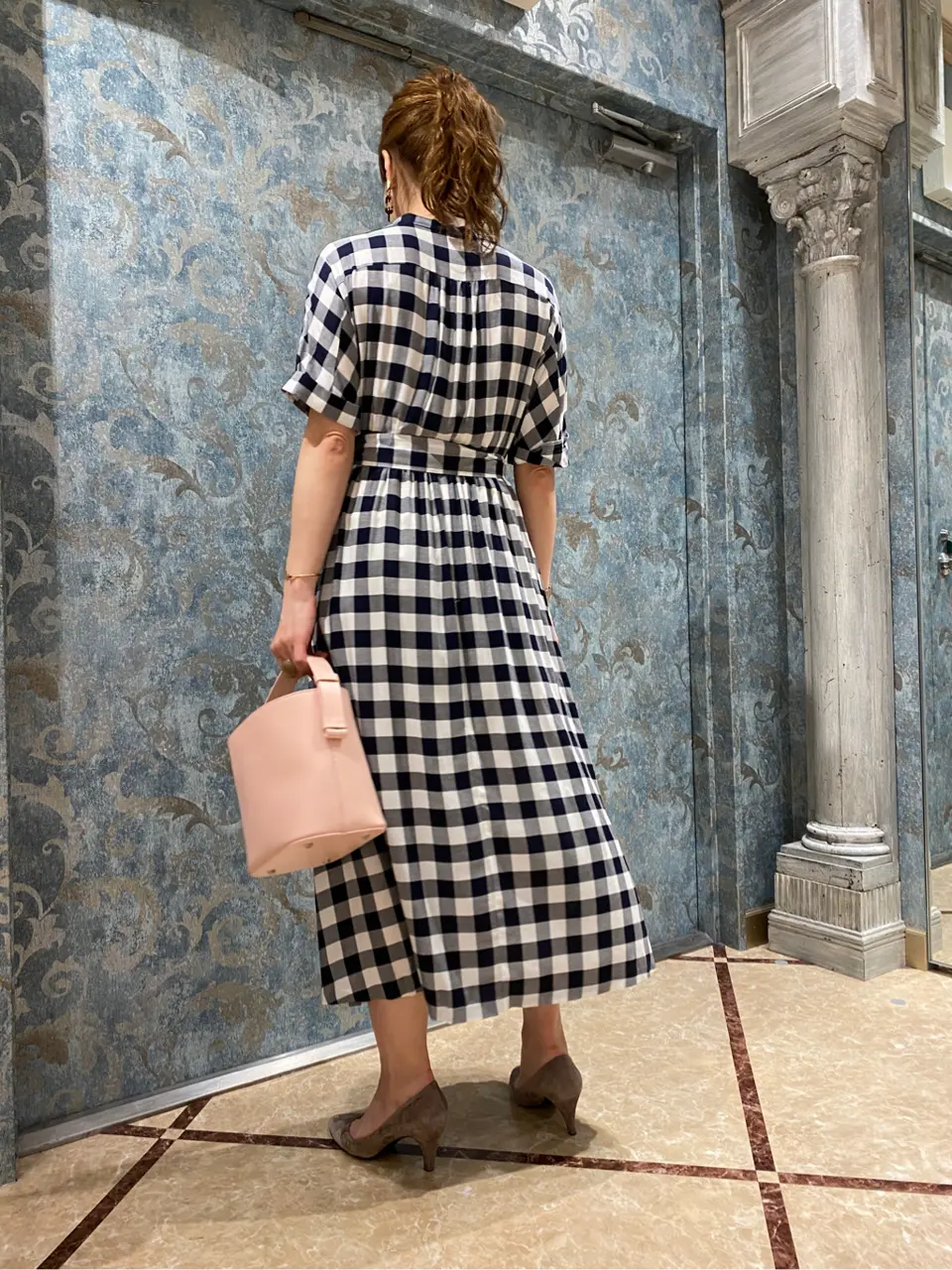 GRACE CONTINENTAL The Banquet 泉　智子 コーディネート画像