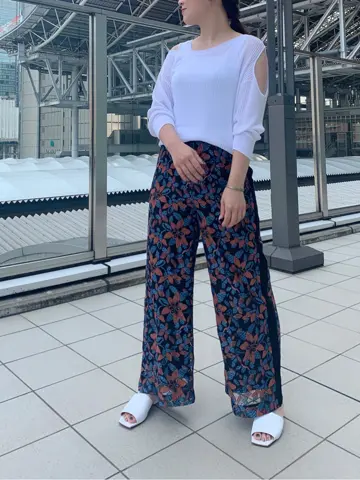 GRACE CONTINENTAL The Banquet 日笠　雅 コーディネート画像