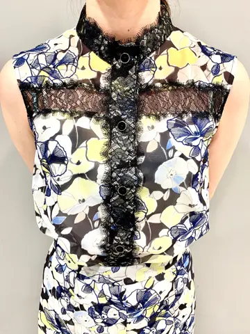 GRACE CONTINENTAL The Banquet eri コーディネート画像