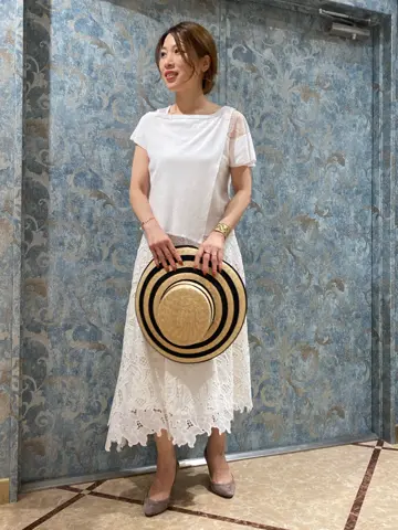 GRACE CONTINENTAL The Banquet 泉　智子 コーディネート画像