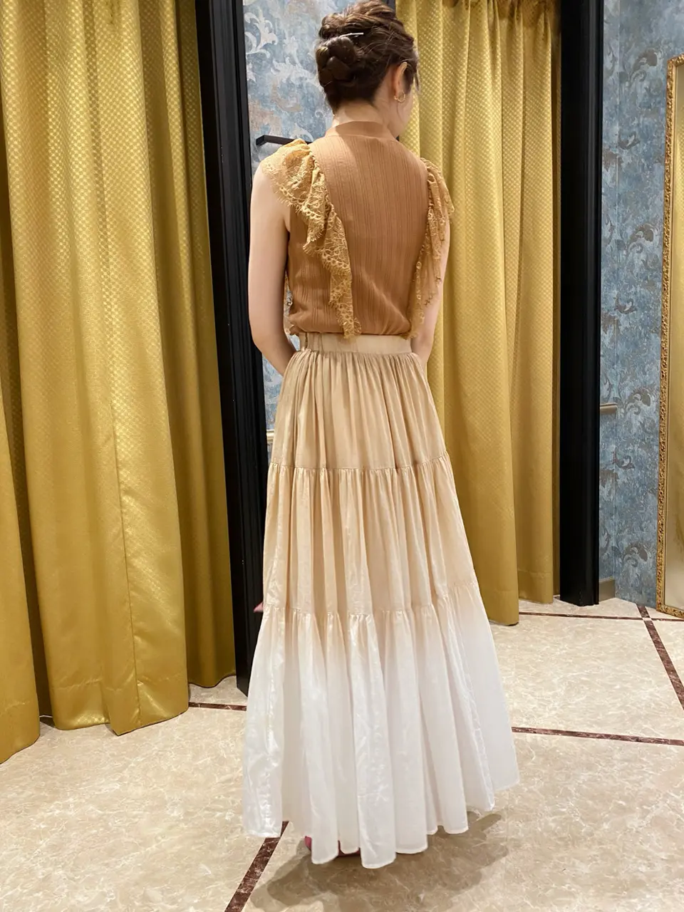 GRACE CONTINENTAL The Banquet Aya. コーディネート画像