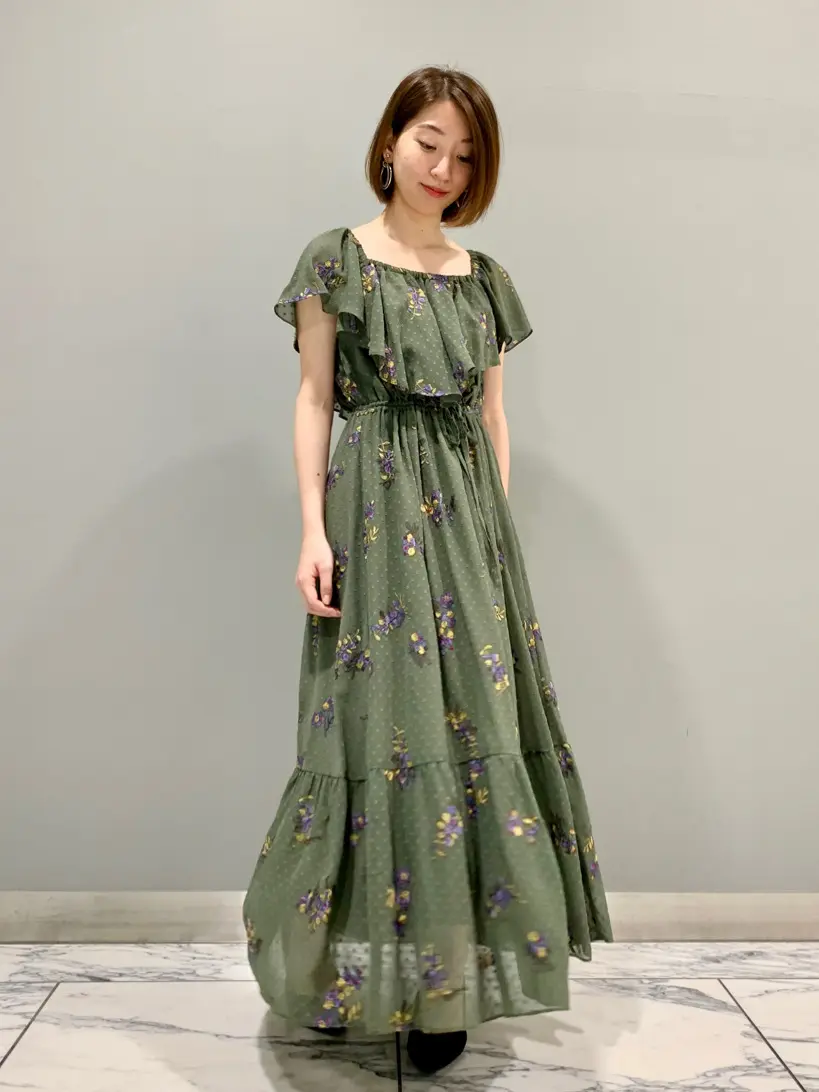 GRACE CONTINENTAL The Banquet eri コーディネート画像