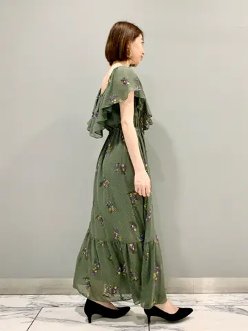 GRACE CONTINENTAL The Banquet eri コーディネート画像