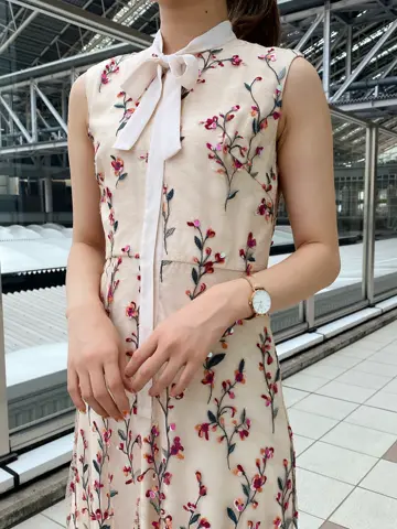 GRACE CONTINENTAL The Banquet MORITA AI コーディネート画像