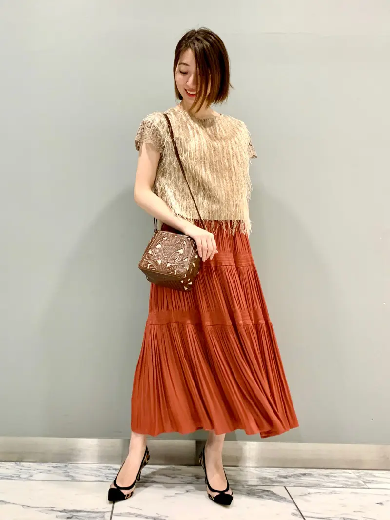 GRACE CONTINENTAL The Banquet eri コーディネート画像