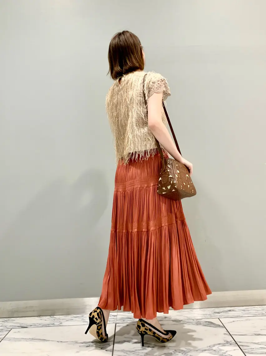 GRACE CONTINENTAL The Banquet eri コーディネート画像