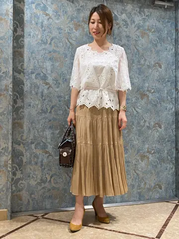 GRACE CONTINENTAL The Banquet 泉　智子 コーディネート画像