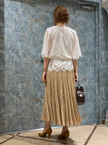 GRACE CONTINENTAL The Banquet 泉　智子 コーディネート画像