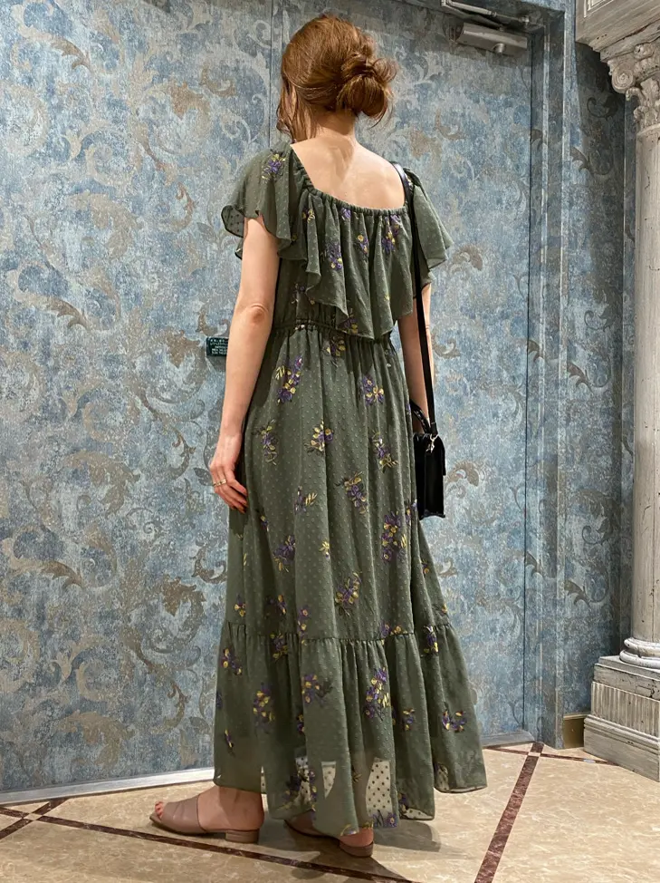 GRACE CONTINENTAL The Banquet 泉　智子 コーディネート画像