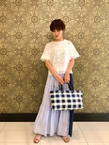 GRACE CONTINENTAL The Banquet 平岩　みなみ コーディネート画像