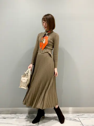 GRACE CONTINENTAL The Banquet eri コーディネート画像