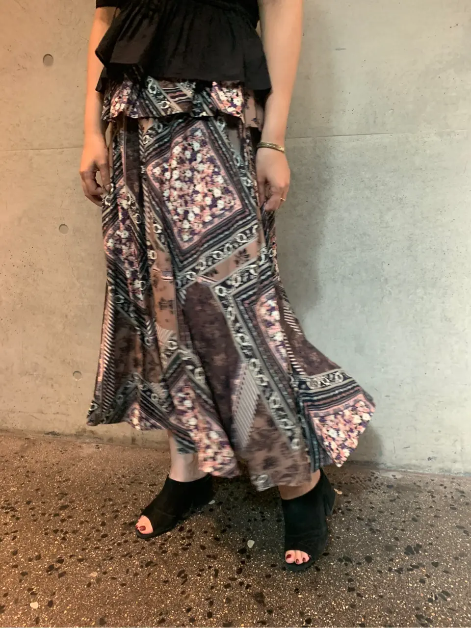 GRACE CONTINENTAL The Banquet 日笠　雅 コーディネート画像