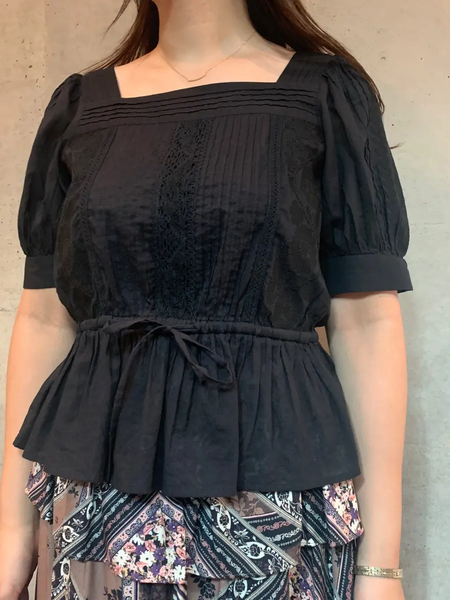 GRACE CONTINENTAL The Banquet 日笠　雅 コーディネート画像