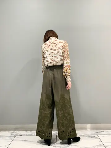 GRACE CONTINENTAL The Banquet eri コーディネート画像