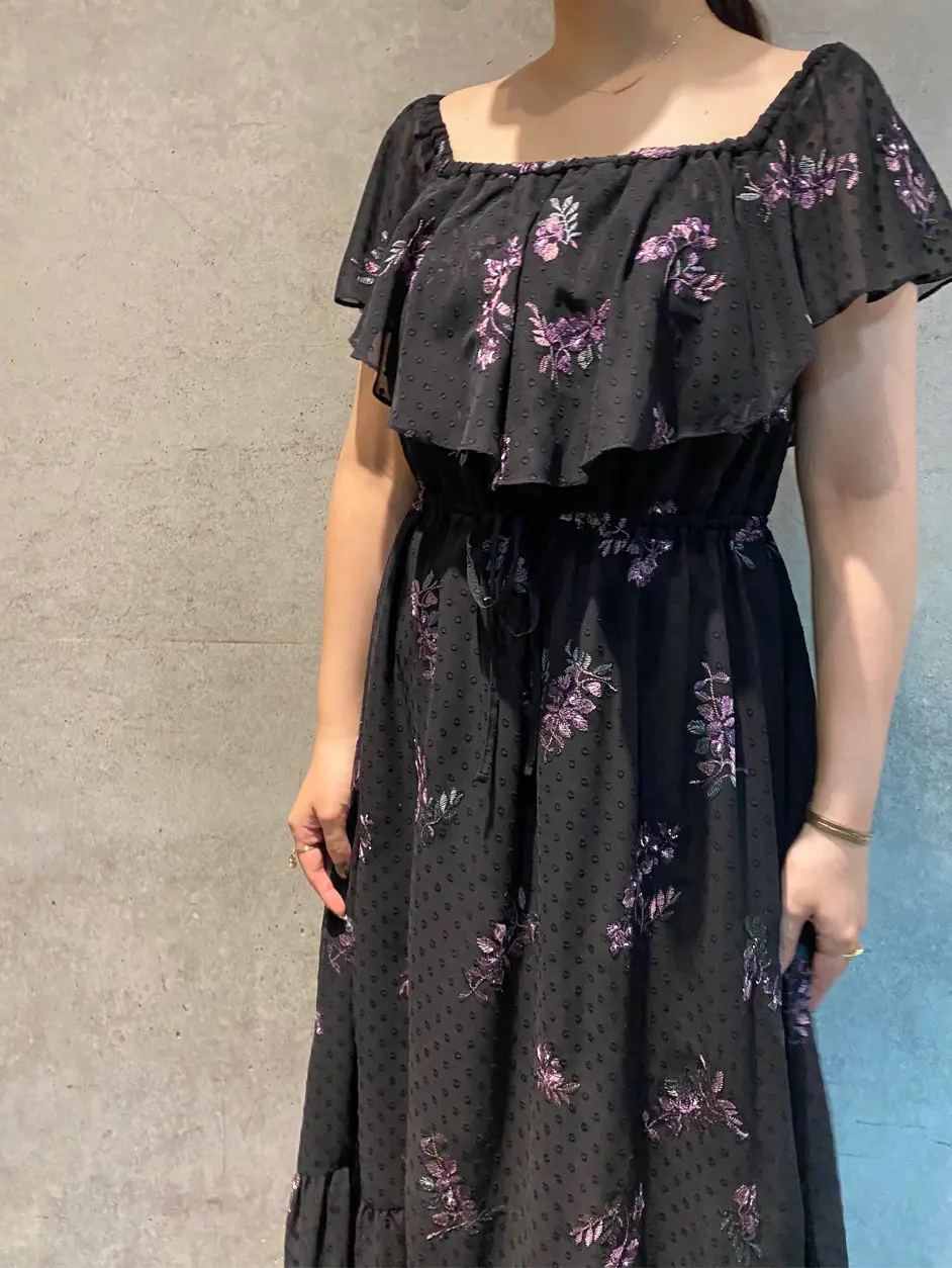 GRACE CONTINENTAL The Banquet 日笠　雅 コーディネート画像