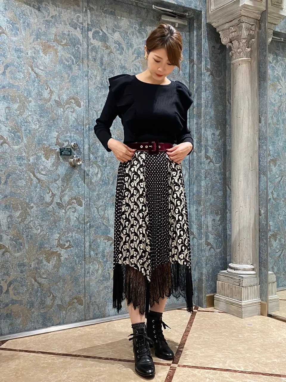 GRACE CONTINENTAL The Banquet Aya. コーディネート画像