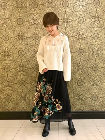 GRACE CONTINENTAL The Banquet 平岩　みなみ コーディネート画像