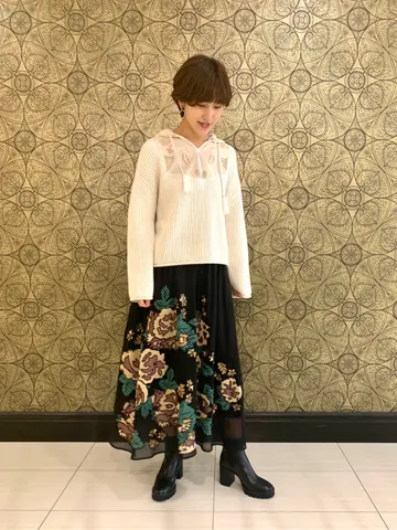 GRACE CONTINENTAL The Banquet 平岩　みなみ コーディネート画像