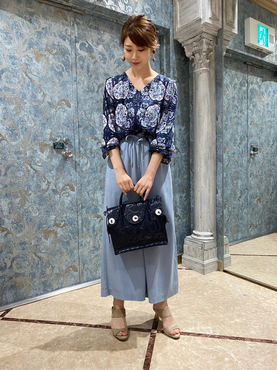 GRACE CONTINENTAL The Banquet Aya. コーディネート画像