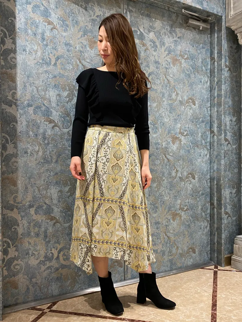 GRACE CONTINENTAL The Banquet 泉　智子 コーディネート画像