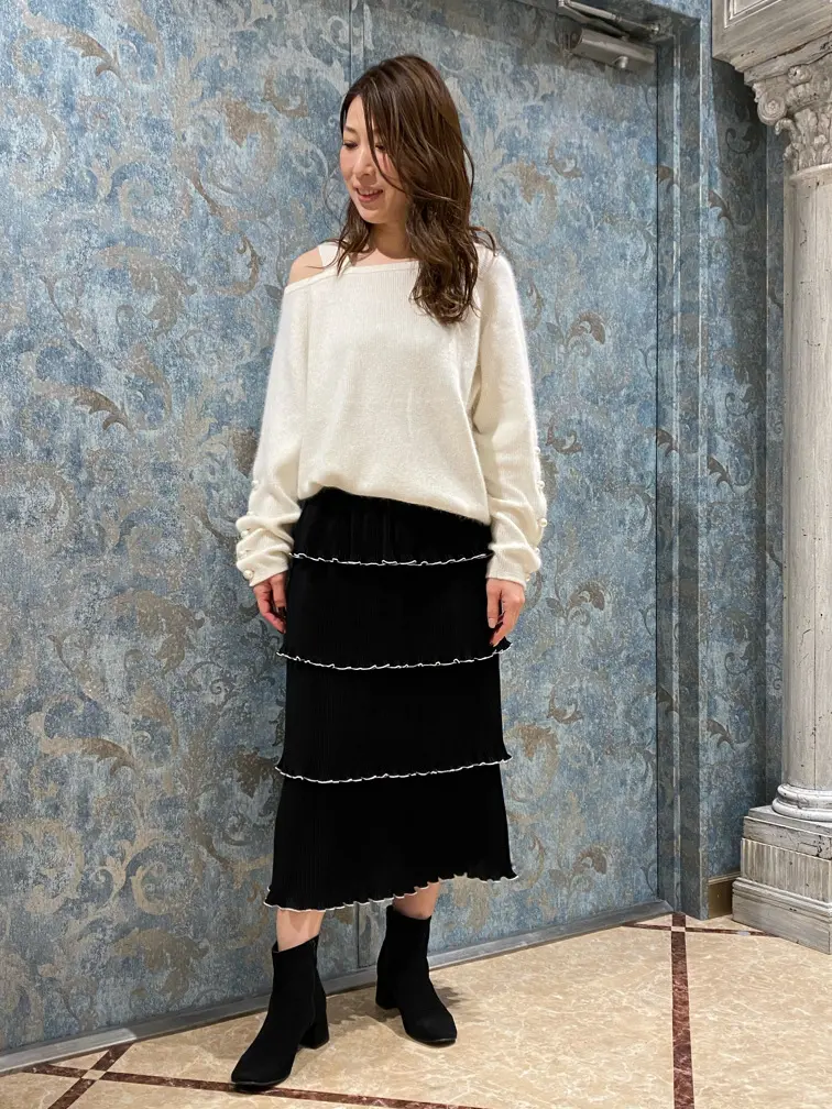 GRACE CONTINENTAL The Banquet 泉　智子 コーディネート画像