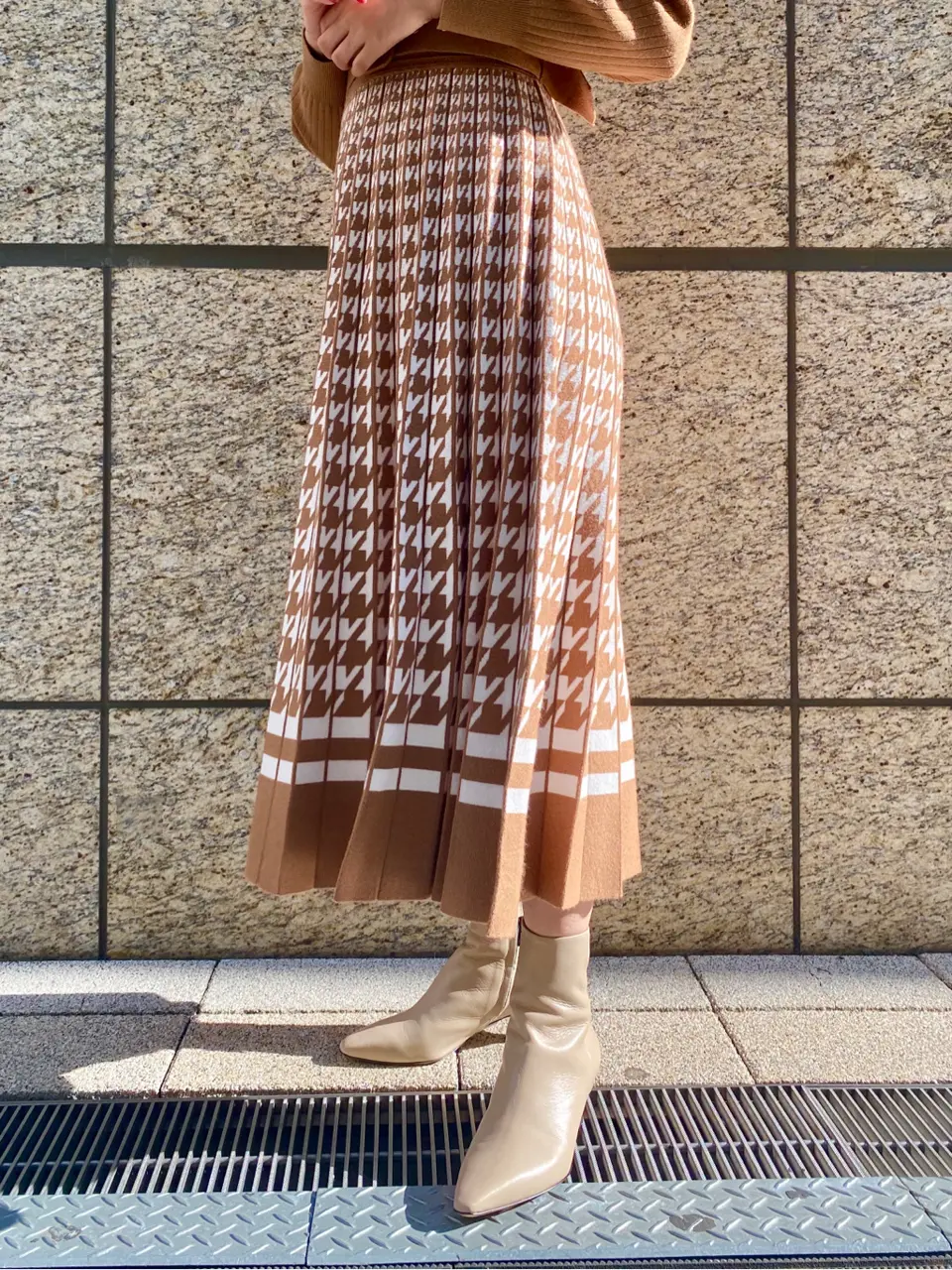 GRACE CONTINENTAL The Banquet MORITA AI コーディネート画像