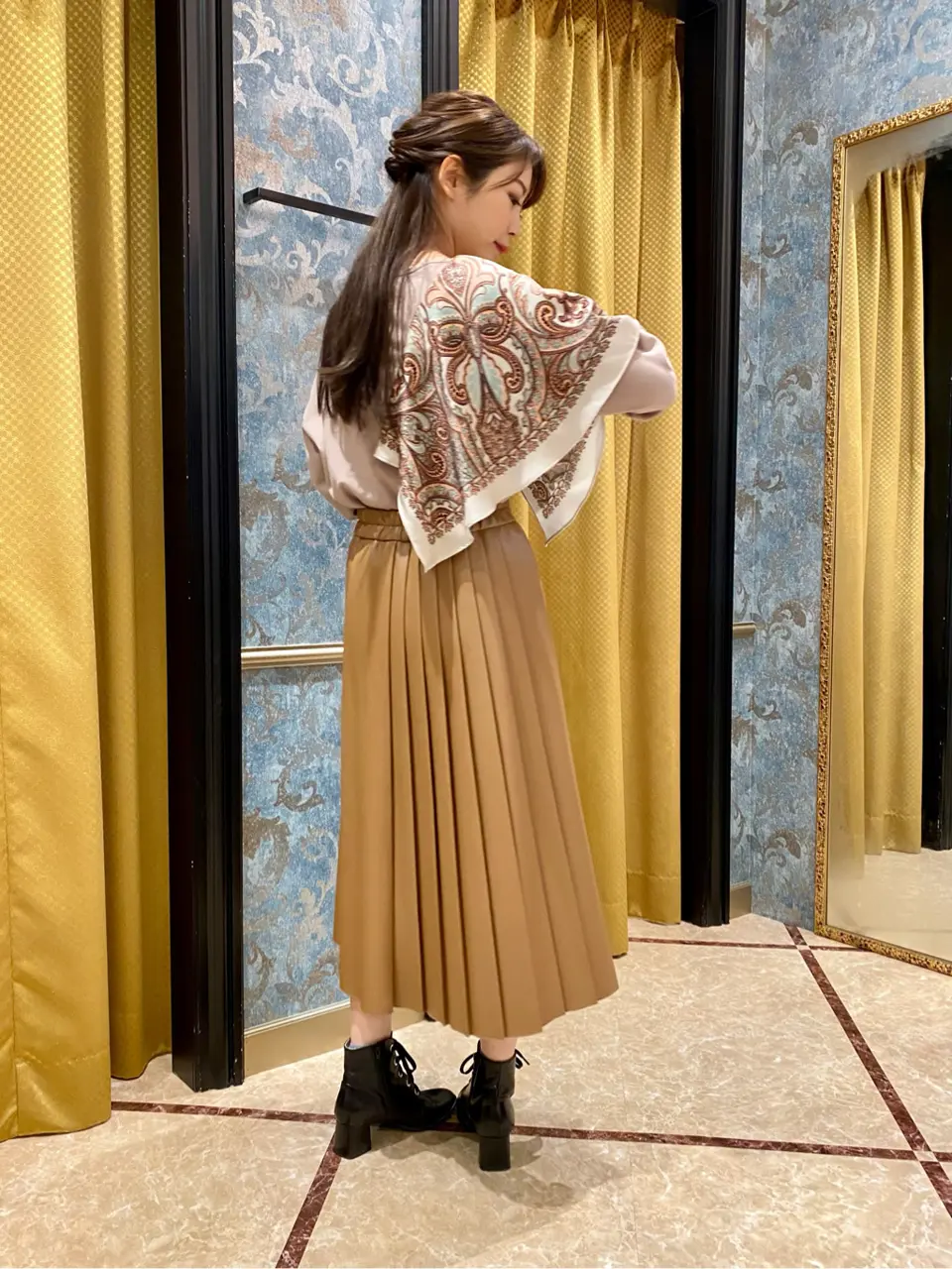 GRACE CONTINENTAL The Banquet Aya. コーディネート画像