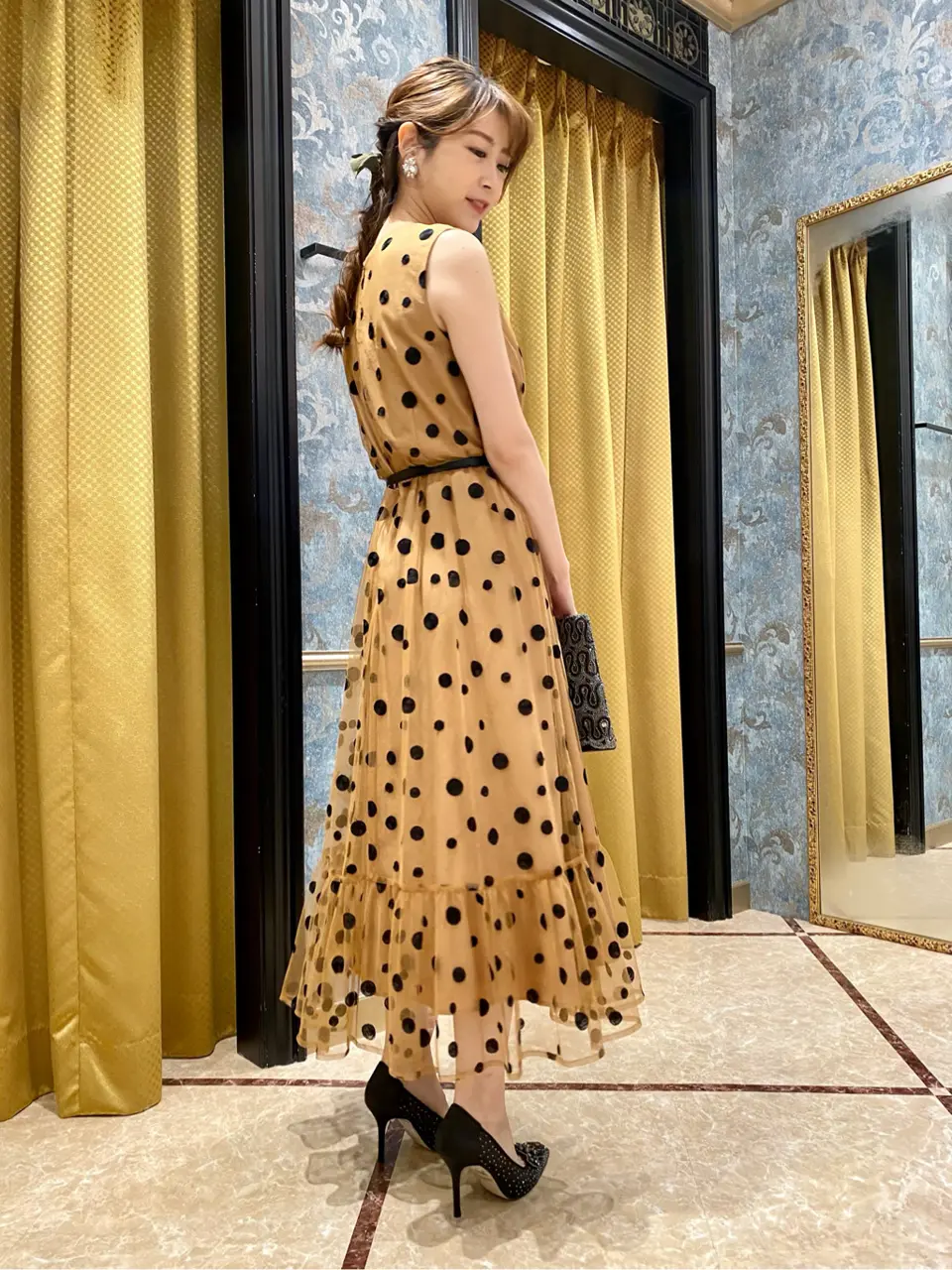 GRACE CONTINENTAL The Banquet Aya. コーディネート画像