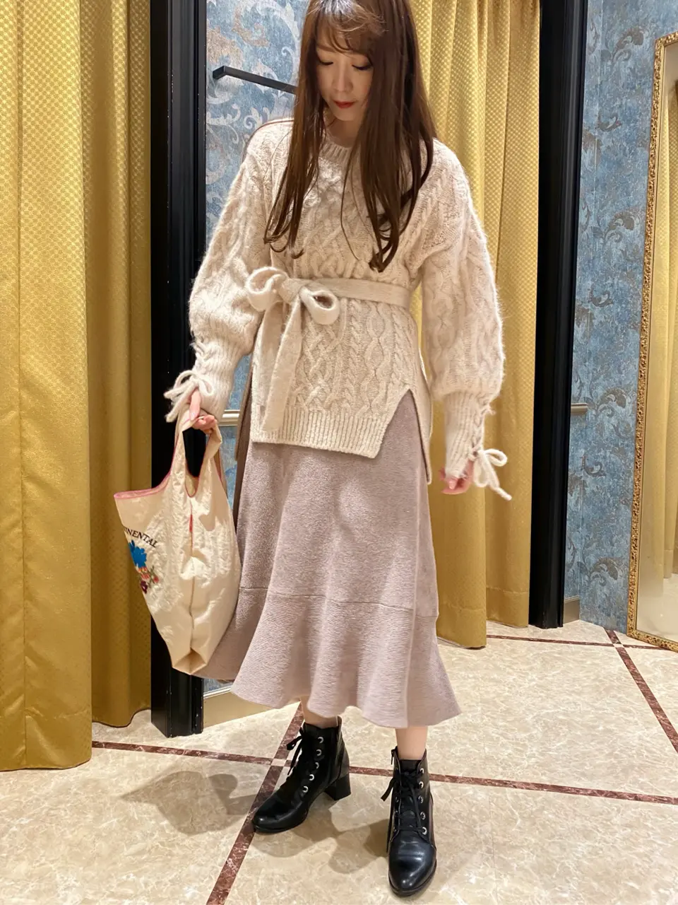 GRACE CONTINENTAL The Banquet Aya. コーディネート画像