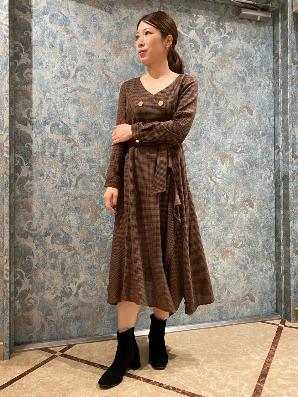 GRACE CONTINENTAL The Banquet 泉　智子 コーディネート画像