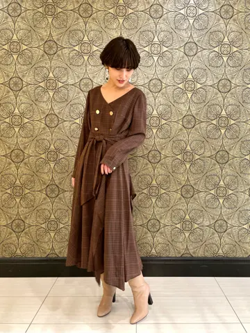 GRACE CONTINENTAL The Banquet 平岩　みなみ コーディネート画像