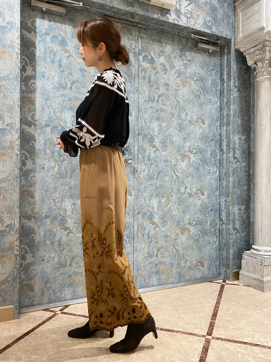 GRACE CONTINENTAL The Banquet Aya. コーディネート画像