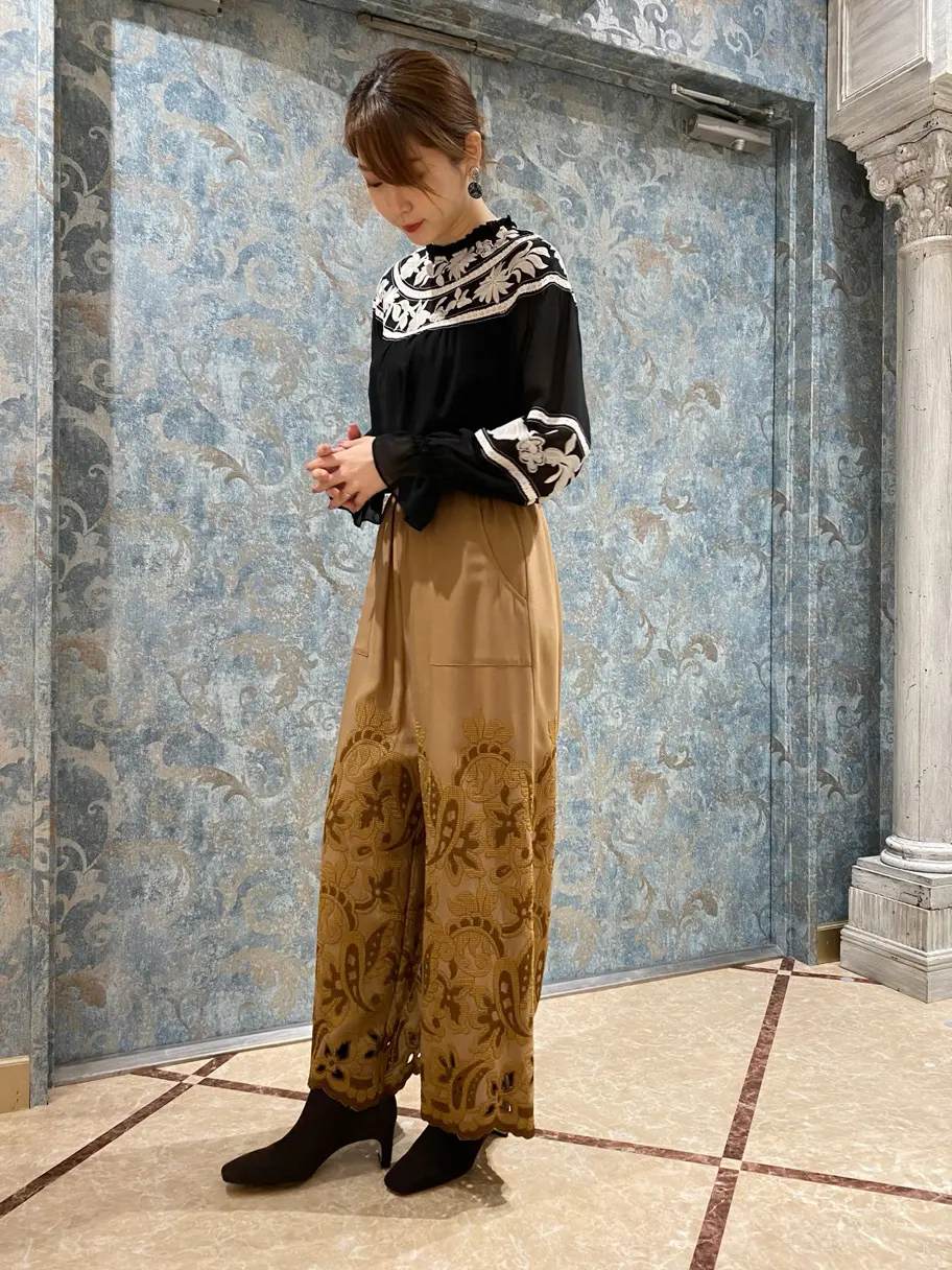 GRACE CONTINENTAL The Banquet Aya. コーディネート画像