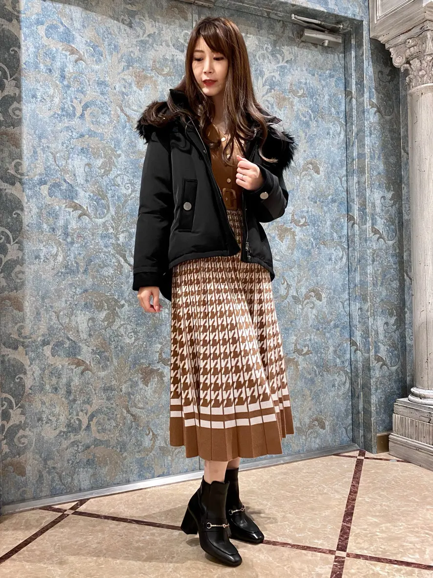 GRACE CONTINENTAL The Banquet Aya. コーディネート画像