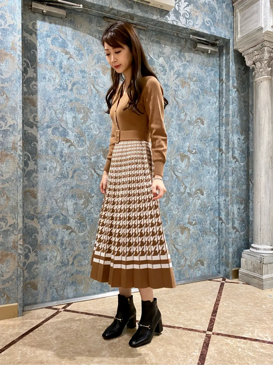 GRACE CONTINENTAL The Banquet Aya. コーディネート画像