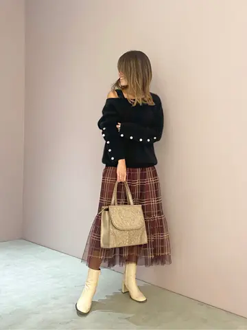 ORIGINATED IN GRACE CONTINENTAL yukimi yonee コーディネート画像