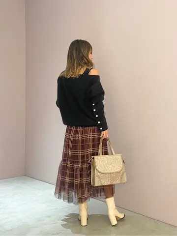 ORIGINATED IN GRACE CONTINENTAL yukimi yonee コーディネート画像