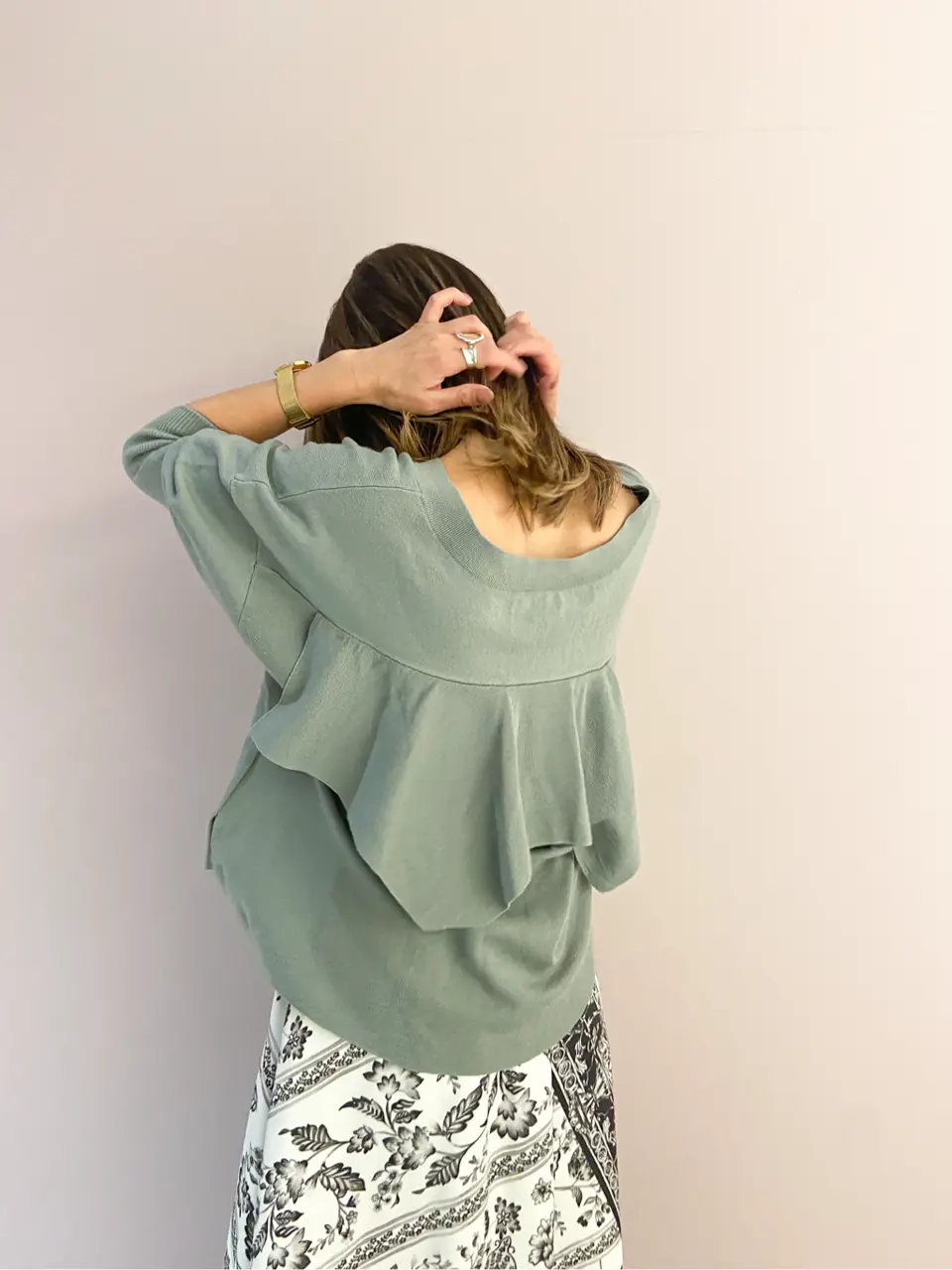 ORIGINATED IN GRACE CONTINENTAL yukimi yonee コーディネート画像