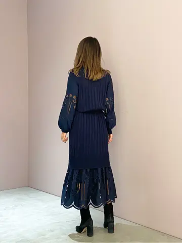 ORIGINATED IN GRACE CONTINENTAL yukimi yonee コーディネート画像