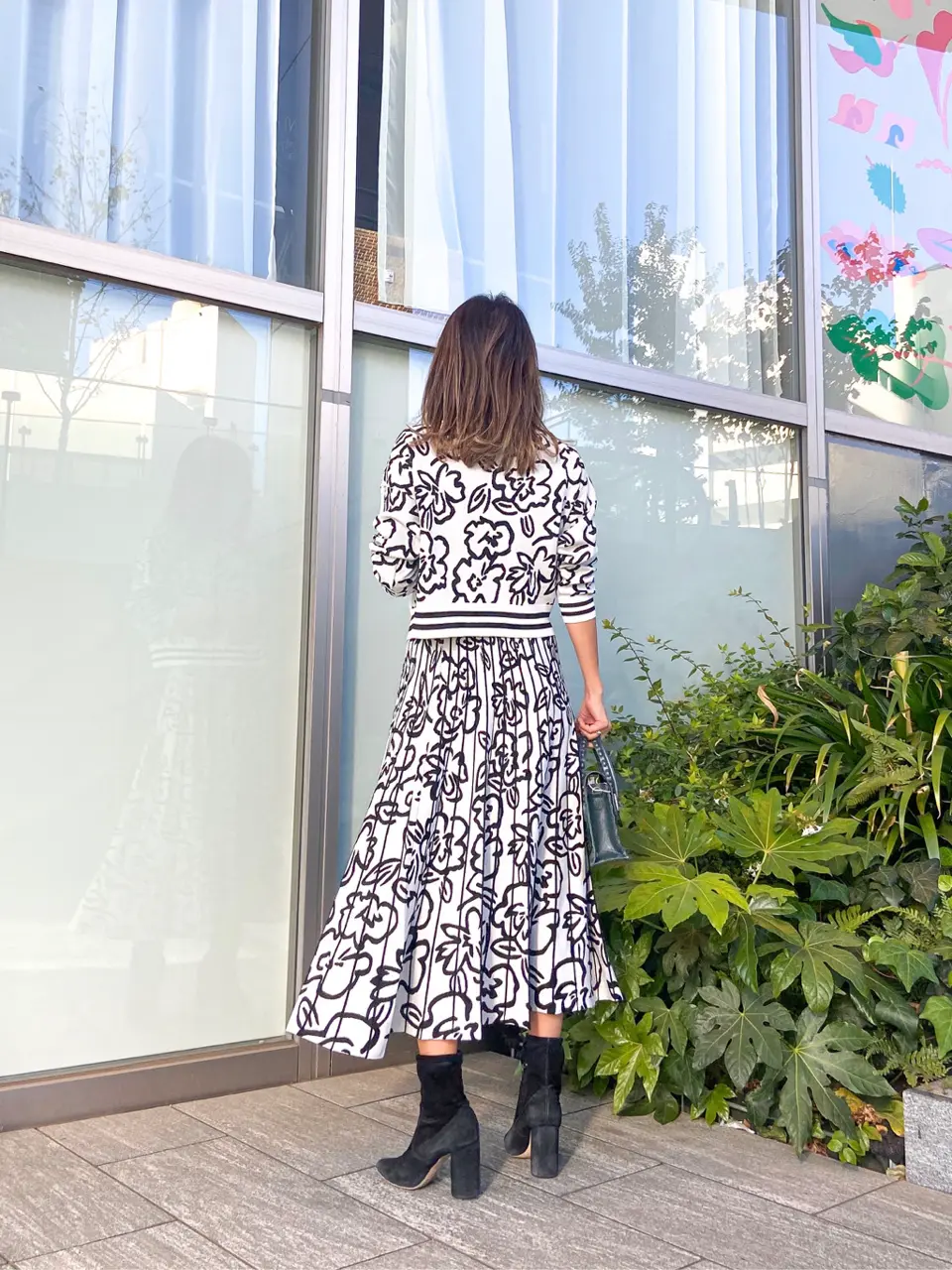 ORIGINATED IN GRACE CONTINENTAL yukimi yonee コーディネート画像