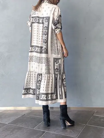 ORIGINATED IN GRACE CONTINENTAL yukimi yonee コーディネート画像